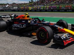 El mexicano Sergio ''Checo'' Pérez correrá su decimosexta carrera de 2024 con Red Bull en el GP de Italia. AFP / ARCHIVO