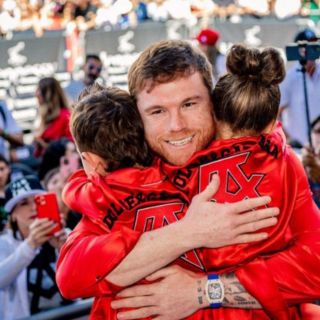 'Canelo' Álvarez dedicó emotivo mensaje a su hijo por su cumpleaños
