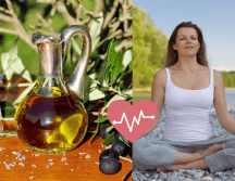 El aceite de oliva puede ayudarte a bajar de peso. ESPECIAL/Imagen de Couleur en Pixabay/Imagen de Dana en Pixabay