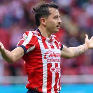 Chivas recupera hombre clave ante Querétaro