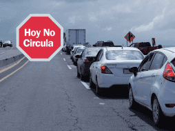 Las limitaciones se determinan en función del último dígito de la placa y el color del engomado del vehículo. ESPECIAL/SUN/ J. Alvarado.