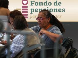 Para tramitarlo, los pensionados deben acudir a las ventanillas únicas establecidas en el IMSS o el ISSSTE para que el complemento de su pensión sea calculado y pagado, de acuerdo con la documentación presentada. ESPECIAL, EL INFORMADOR