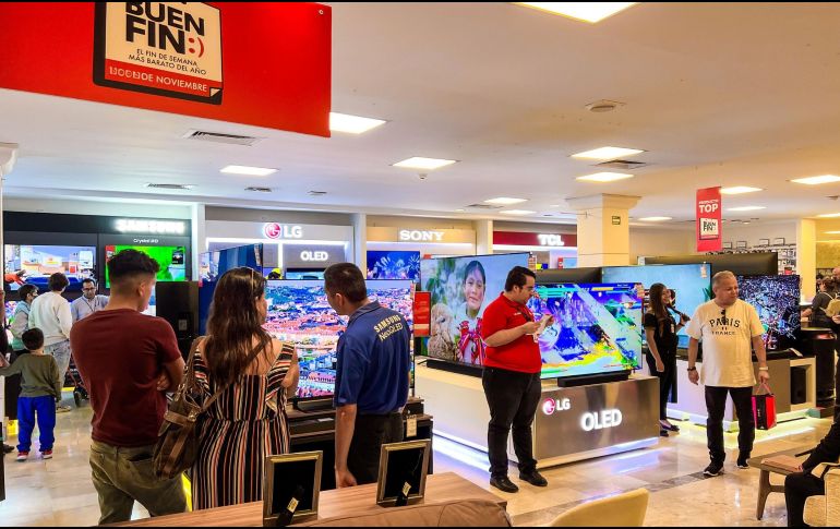Este año, los clientes podrán disfrutar de lo más barato del año en tiendas físicas o en línea a partir del 17 de noviembre. EL INFORMADOR / ARCHIVO