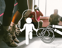 Saltar la cuerda es uno de los ejercicios más subestimados, pero ¿sabías que al hacerlo ejercitas todo el cuerpo? UNSPLASH/ dylan nolte/ ESPECIAL/ CANVA