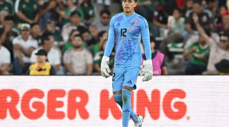 El arquero titular de las Chivas es consciente de que no tiene el puesto asegurado en el cuadro tricolor. IMAGO7.