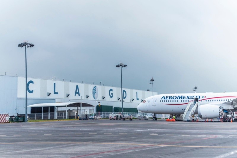 El Aeropuerto de Guadalajara cuenta actualmente con una conexión de 60 destinos, 32 nacionales y 28 internacionales.&nbsp;CORTESÍA.