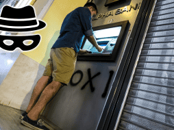 Los delincuentes podrían utilizar la información robada de varias maneras; piden estar alerta. AFP / ARCHIVO