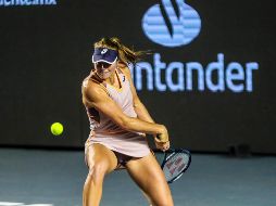 Collins, número 11 del mundo, no pudo encontrar la forma de revertir su suerte a pesar de los intentos por recuperar su nivel. EL INFORMADOR/ A. NAVARRO.