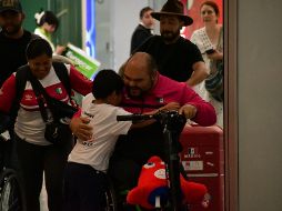 El paratleta jalisciense dedicó su medalla de bronce a su pequeño hijo. X/codejalisco
