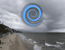 La depresión tropical nueve-E ocasionará lluvias muy fuertes a puntuales intensas acompañadas de descargas eléctricas y posible caída de granizo en el occidente del país. EFE / ARCHIVO