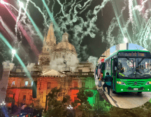 El servicio de Mi Macro Calzada tendrá un horario especial hasta las 00:20 horas desde las terminales Fray Angélico y Mirador, para facilitar a las y los usuarios su traslado a los distintos puntos de la ciudad donde habrá festejos patrios. ESPECIAL/ EL INFORMADOR/ ARCHIVO.