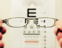 Se recomienda realizarse un examen de la vista una vez al año. UNSPLASH / D. TRAVIS