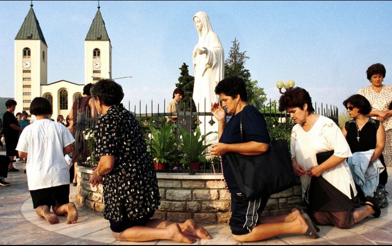 El lugar de las apariciones acoge cada año a una media de un millón de fieles. AP/H. Delic