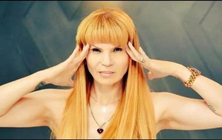 La astróloga predice qué le depara a cada signo durante este fin de semana, además nos comparte los números mágicos y colores de la suerte. FACEBOOK / Mhoni Vidente