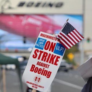 Boeing enfrenta paro técnico de miles de empleados en huelga