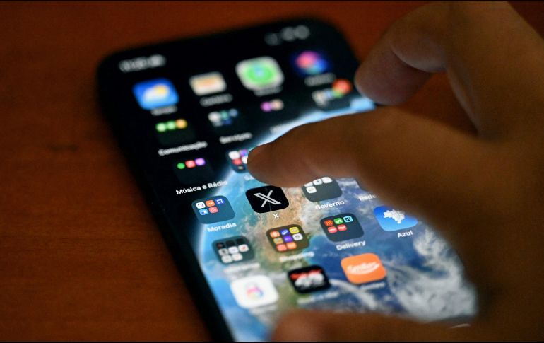 Después del bloqueo de X, el presidente de Brasil, Luiz Inácio Lula da Silva, llamó a la red social a acatar las decisiones del Supremo y afirmó que toda empresa con presencia en el país debe cumplir las leyes. AFP