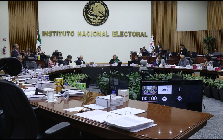 Sergio Gutiérrez Luna, representante de Morena ante el Instituto Nacional Electoral, pidió a la presidencia del INE que inste a los partidos políticos a no interferir en la elección del Poder Judicial. SUN / ARCHIVO