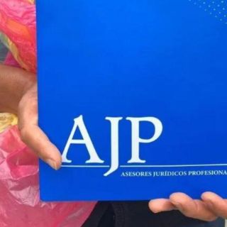 Detienen a presunto implicado en fraude de la inmobiliaria AJP