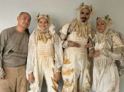 Con un tono que oscila entre el drama y la comedia, la obra rinde un homenaje a la valentía de quienes migran, al tiempo que muestra el drama y las duras condiciones que encuentran en su camino tras el afamado “sueño americano”. CORTESÍA