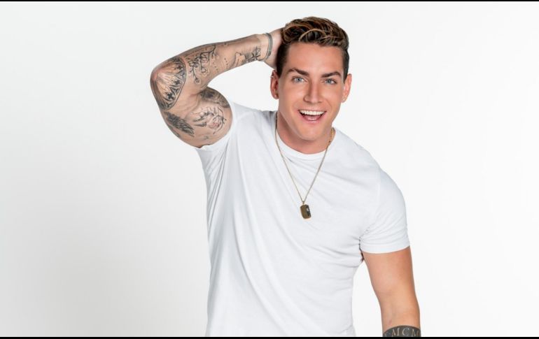 Agustín también fue recibido por su padre, Marcelo, quien viajó desde La Patagonia, Argentina para reencontrarse con él. CORTESÍA / Televisa