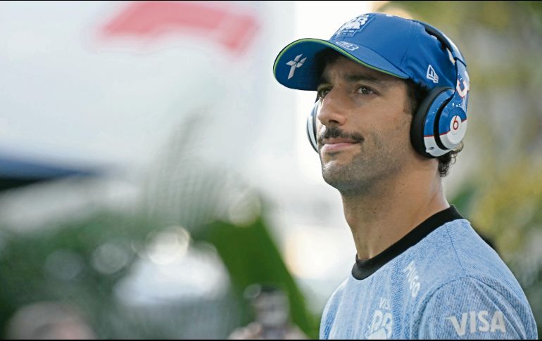 Ricciardo vivió un día cargado de emociones en Marina Bay. AFP