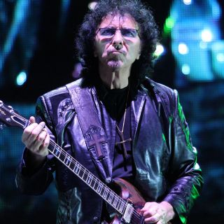 Estos son los mejores guitarristas de la historia del heavy metal según la IA