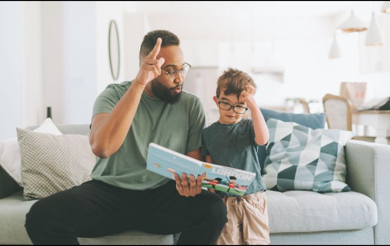 Con estos recursos gratuitos, cualquier persona puede comenzar su viaje en el aprendizaje de la lengua de señas y contribuir a una sociedad más accesible. CANVA