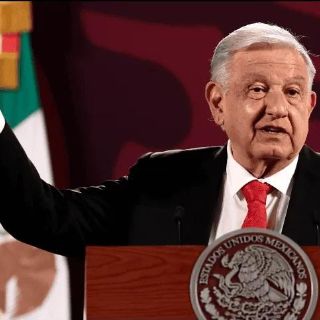 AMLO insiste en exhonerar al Ejército del caso Ayotzinapa