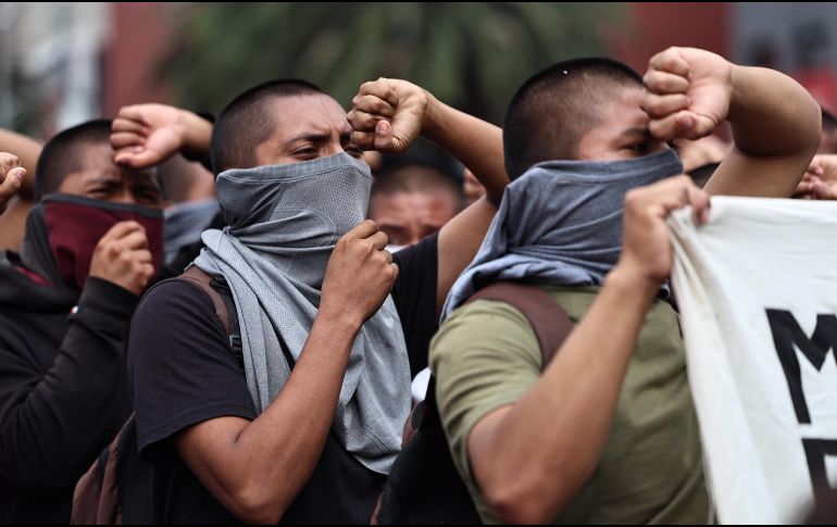 La embajada pidió ser consciente de su entorno, evitar las áreas alrededor de protestas y manifestaciones porque pueden ser impredecibles. EFE / Sashenka Gutierrez