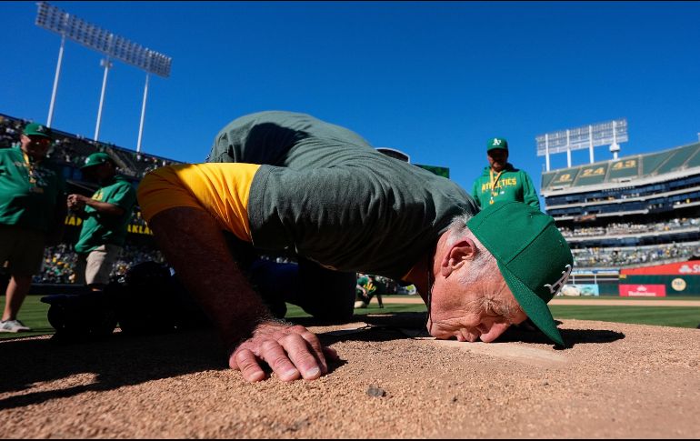 Los Atléticos jugaron 57 años en Oakland y ganaron cuatro Series Mundiales. AP/G. Vásquez