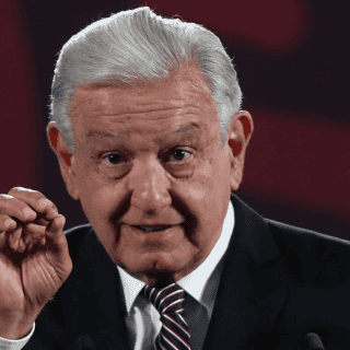 López Obrador, molesto por pregunta sobre su hijo; así responde