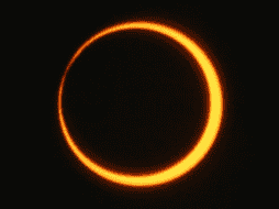 Es importante siempre proteger tu vista, usando lentes especiales para apreciar el eclipse. ESPECIAL / NASA