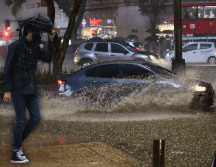 Las lluvias fuertes a torrenciales podrían ocasionar encharcamientos, inundaciones y deslaves, así como incrementar los niveles de ríos y arroyos. SUN / ARCHIVO