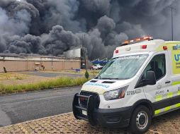El incendio fue atendido por Protección Civil y Bomberos de los municipios metropolitanos. ESPECIAL