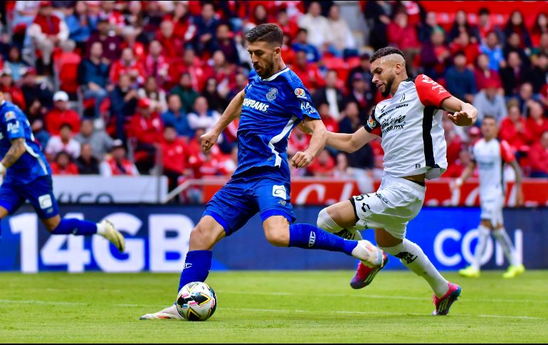 El conjunto de los rojinegros del Atlas sigue en caída libre, ahora cayeron por goleada ante los Diablos Rojos del Toluca por marcador de 4-1 en el partido correspondiente de la jornada 10 del Apertura 2014. IMAGO7