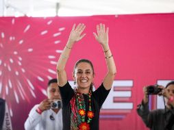 La presidenta electa usará un vestido de color marfil y está decorado con bordados hechos a mano usando aguja. EL INFORMADOR/ARCHIVO