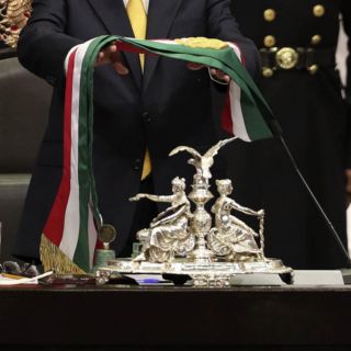 ¿Por qué en México se llama toma de protesta a la investidura presidencial?