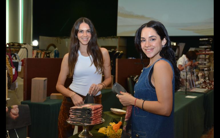 Irma de Del Moral y Elda Del Moral. GENTE BIEN JALISCO/ Claudio Jiemno