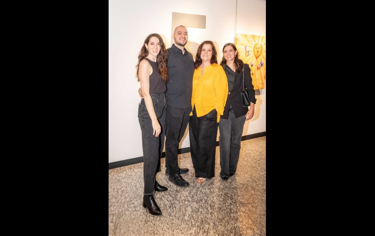 Lucía Orozco, Emilio Orozco, Cecilia Ibarra y Karina Orozco. GENTE BIEN JALISCO/ Jorge Soltero