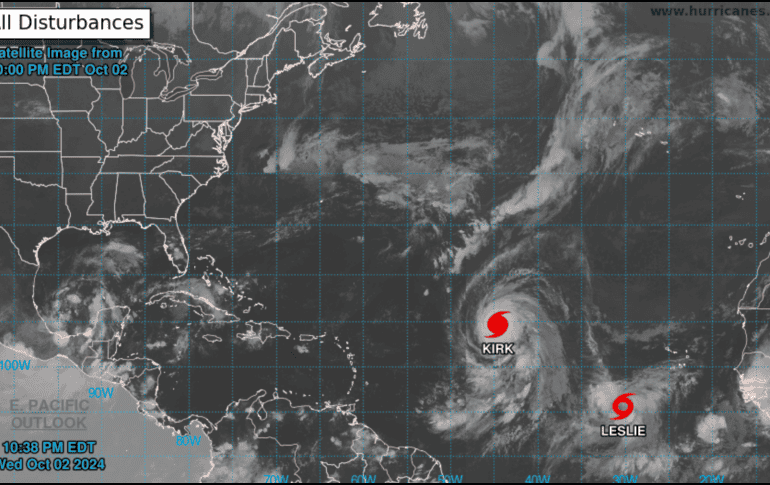 Las mareas generadas por la tormenta podrían afectar porciones de las Islas de Barlovento norteñas y las Bermudas para el fin de semana. NHC