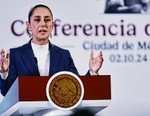 La llamada “mañanera” continuará en la administración de Sheinbaum. Ayer fue su primer encuentro ante medios como Mandataria. EFE