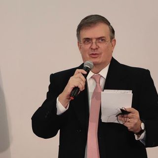 Ebrard celebra que Corte de EU revisará demanda de México contra fabricantes de armas