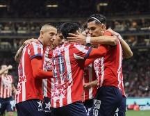 La alineación de Chivas presenta once elementos que rara vez han jugado juntos, en una clara sorpresa para propios y extraños. IMAGO7.