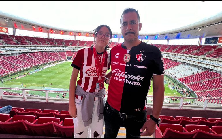 En la familia Herrera, el Chivas ante Atlas es un sinónimo de unión familiar. EL INFORMADOR.