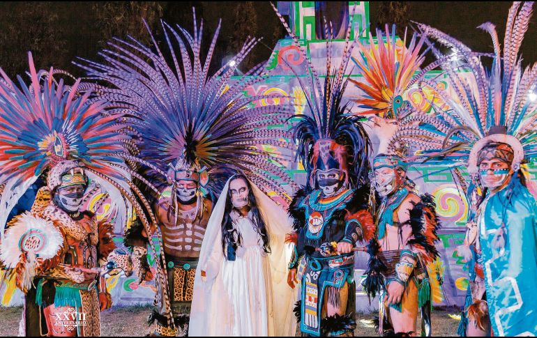 Alrededor de 50 personas participan en el montaje. ESPECIAL