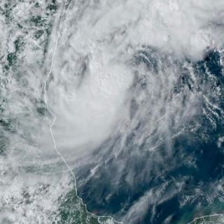 Tormenta tropical "Milton" se intensifica a huracán categoría 1; ¿dónde se ubica?