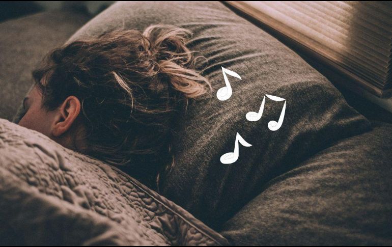 Muchas personas buscan mejorar su calidad de sueño a través de la música. UNSPLASH / G. PAPPAS