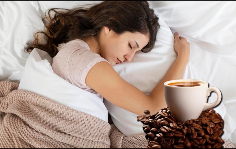 Expertos mencionan que tener el hábito de consumir café es beneficioso, pero también tiene sus problemáticas. FREEPIK