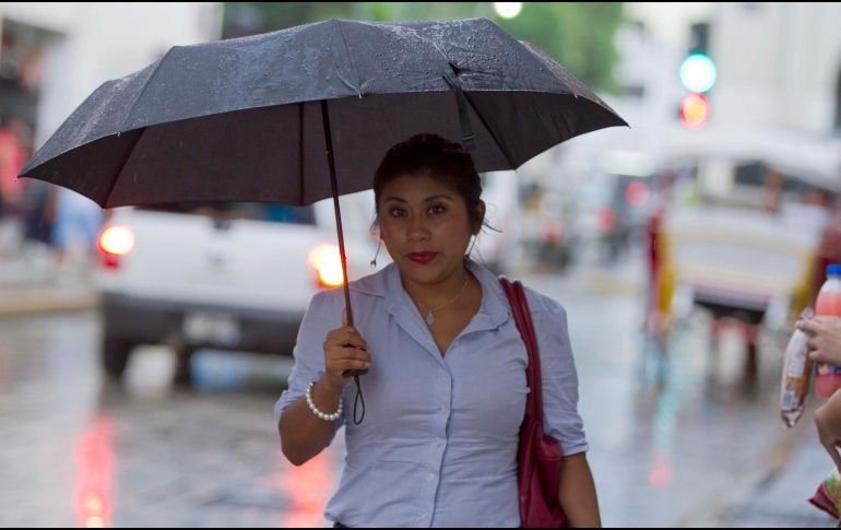 Las lluvias fuertes a intensas podrían ocasionar encharcamientos, inundaciones y deslaves, así como incrementar los niveles de ríos y arroyos. NTX / ARCHIVO