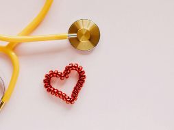 Este compuesto ayuda a fortalecer el sistema inmunológico, prevenir enfermedades del corazón y combatir infecciones. Pexels